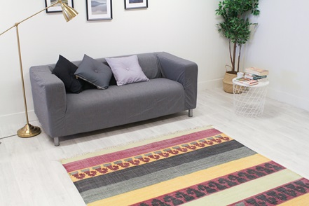 Verschönern Sie Ihr Interieur mit bunten Teppichen!